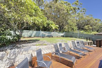 Pet Friendly Lentara St. 26 Fingal Bay - Whitsundays Accommodation 6