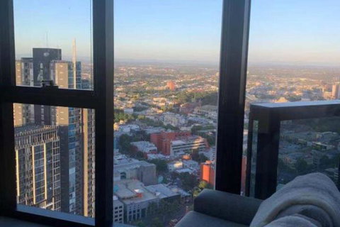 Avant Garde Living In The Heart Of The City - Whitsundays Accommodation 2