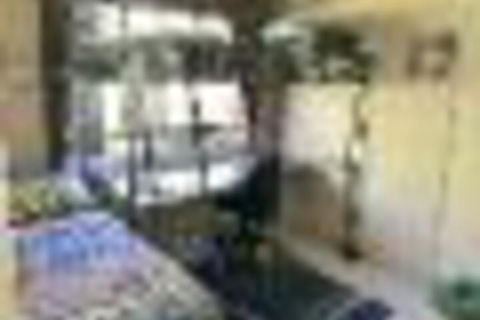 Comfortable Family Home WiFi South West Region - Whitsundays Accommodation 6