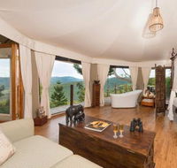 Clouds Safari - Whitsundays Accommodation