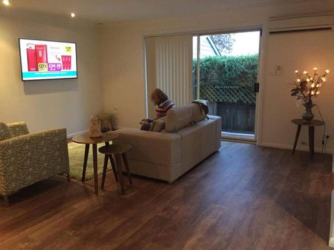 Oasis On Marsh - Whitsundays Accommodation 1