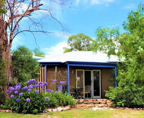 Rose Cottage - Whitsundays Accommodation 4