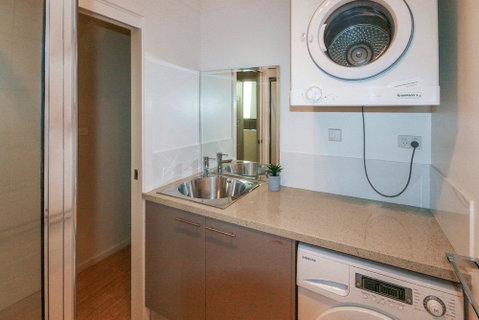 Khione 6 - Modern 2 Bedroom Townhouse - Whitsundays Accommodation 3