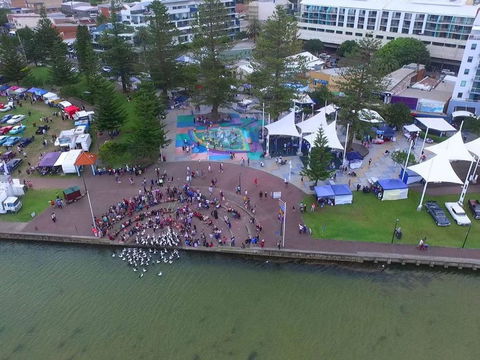 Waldorf Unit 409 The Entrance NSW - Whitsundays Accommodation 2