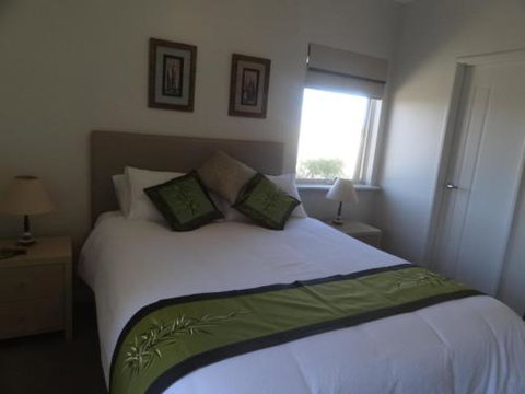 Acaciabnb - Whitsundays Accommodation 1