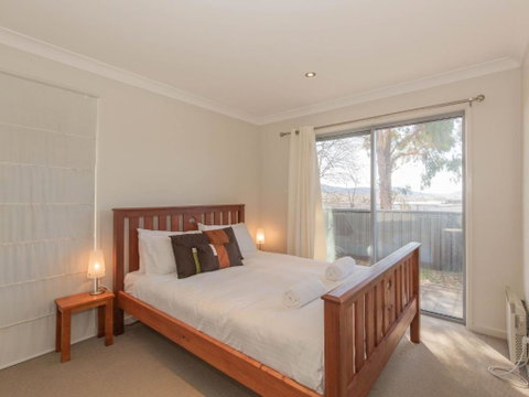Aspect 1 / 8a Poly Cow Lane - Whitsundays Accommodation 1