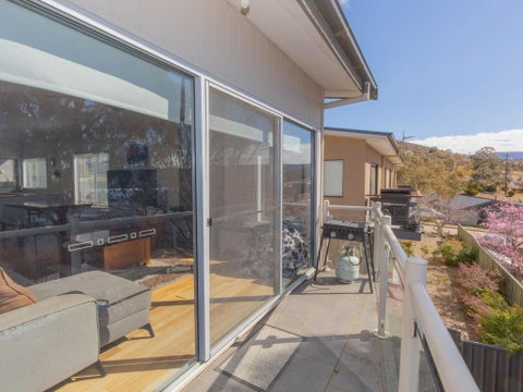 Aspect 1 / 8a Poly Cow Lane - Whitsundays Accommodation 5