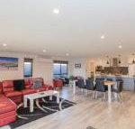 Bedrock 11 Twynam Street Jindabyne - Whitsundays Accommodation