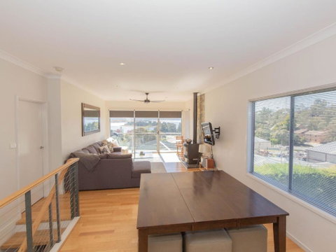Aspect 2 / 8a Poly Cow Lane - Whitsundays Accommodation 4
