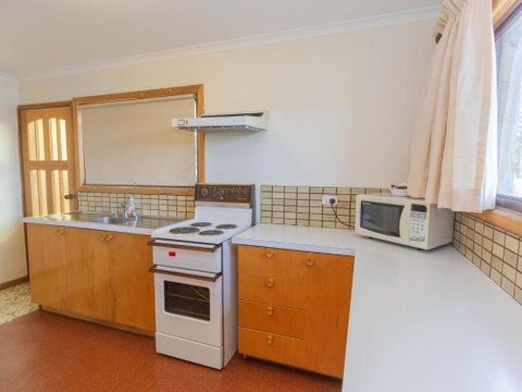 11 Townsend Street Jindabyne - Whitsundays Accommodation 4