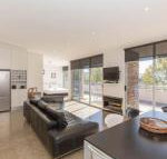 Edge 7 / 16 Clyde Street - Whitsundays Accommodation