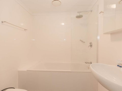 Edge 6 / 16 Clyde Street - Whitsundays Accommodation 6