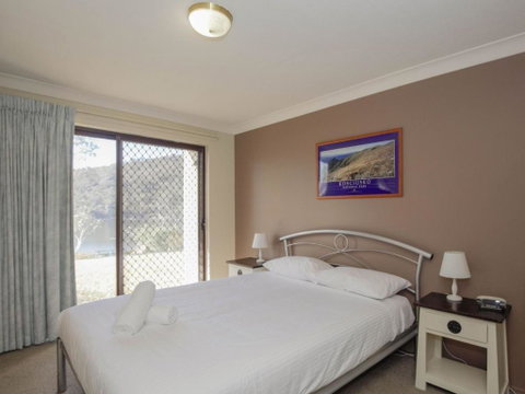 Banksia 2 / 35 Townsend Street - Whitsundays Accommodation 6