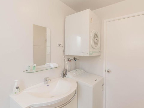 Randalls Place 5 Poley Cow Lane - Whitsundays Accommodation 3