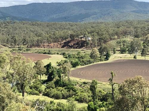 Kilkivan QLD Whitsundays Accommodation