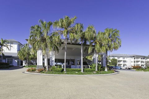 Resort On The Beach 1219 / 20 - Whitsundays Accommodation 0
