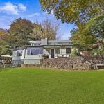 FARCRY - Whitsundays Accommodation 0