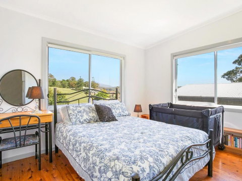 Frangipani Cottage Narooma - Whitsundays Accommodation 4