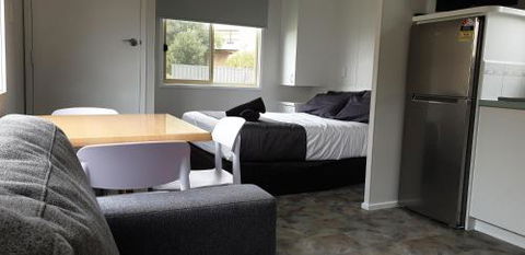Wallaroo Beachfront Tourist Park - Whitsundays Accommodation 1