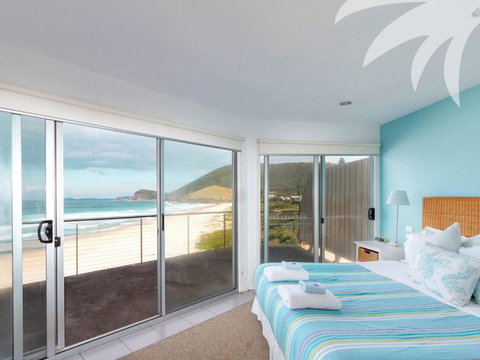 SeaCrest On Blueys Beach - Whitsundays Accommodation 1