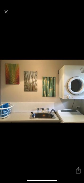 Relaxarna - Whitsundays Accommodation 1