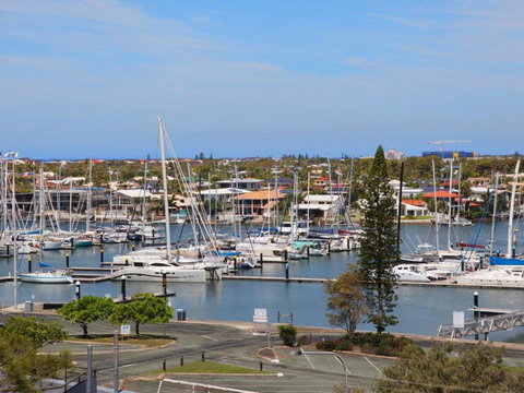 Parkyn Place 7 3 BDRM Oceanview Apt On Mooloolaba Spit - Whitsundays Accommodation 3
