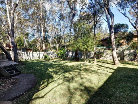 Pet Friendly Summer Cottage - Whitsundays Accommodation 2