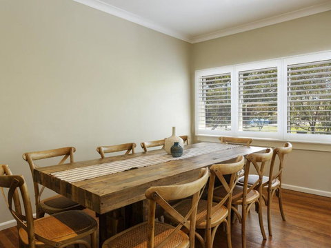 Pet Friendly Summer Cottage - Whitsundays Accommodation 5