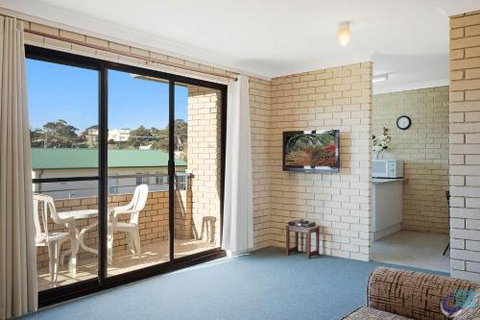 Apollo Unit 30 - Whitsundays Accommodation 5