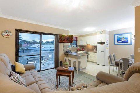Apollo Unit 7 - Whitsundays Accommodation 0