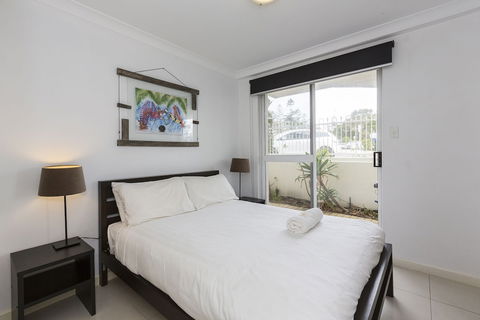 Cottesloe Cove Beach Apartment - Whitsundays Accommodation 1