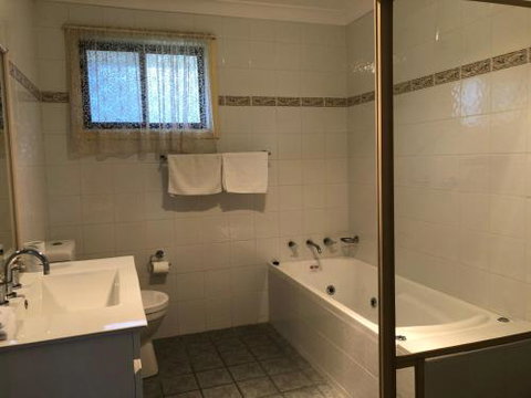 Penders 6 - Whitsundays Accommodation 5