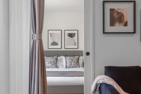 Stylist 1bed1bath Apartment@west Melbourne - Whitsundays Accommodation 3