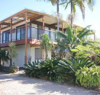 Lakehouse on Oxley - Whitsundays Accommodation