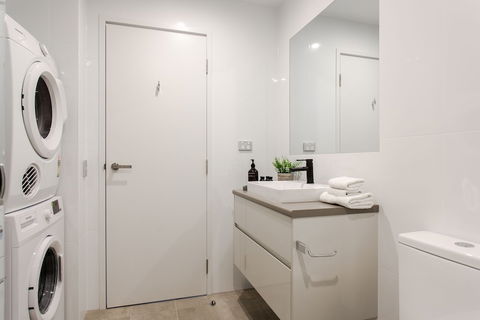 Urban Rest - Eastend - Whitsundays Accommodation 4