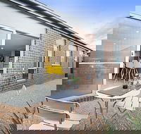 BOUTIQUE STAYS - Carinya - Whitsundays Accommodation