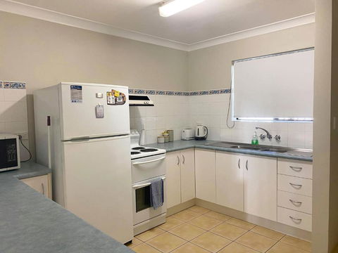 Dolphin View On South Esplanade - Whitsundays Accommodation 6