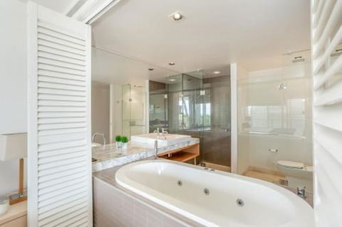 Unit 101 Plantation Resort Rainbow Beach Plantation Resort Second Floor Aircon Pool Spa - Whitsundays Accommodation 5