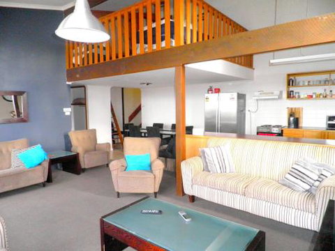 Bogong 1 - Whitsundays Accommodation 0