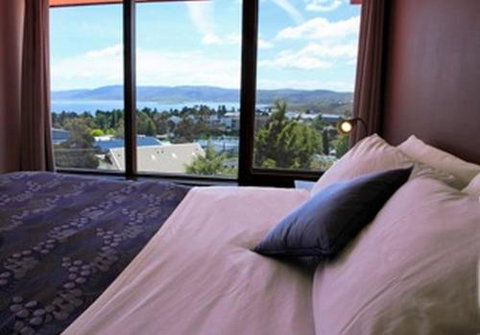 Bogong 2 - Whitsundays Accommodation 6