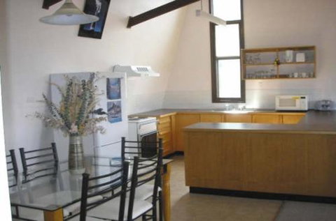 Bogong 2 - Whitsundays Accommodation 2