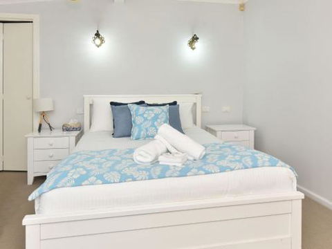 Just Listed Blaxlands Homestead The Very Best Location In The Valley Walk To Everything - Whitsundays Accommodation 4