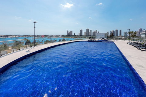 Southport Apartment - Whitsundays Accommodation 1