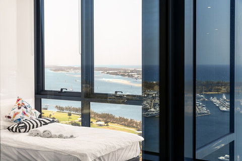 Southport Apartment - Whitsundays Accommodation 3