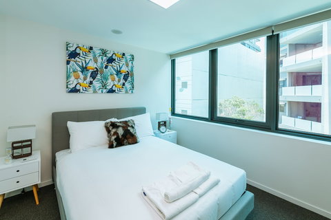 Homely Apartments On Manning Street - Whitsundays Accommodation 6