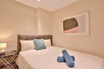 Apartment Darling Harbour Day St. 22 - Whitsundays Accommodation 6