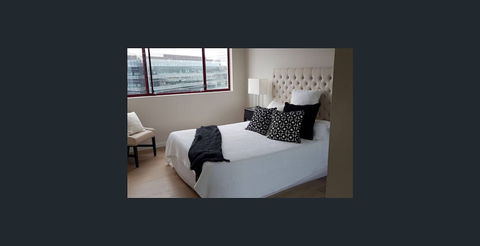 2 Bedroom Darling Harbour Apartment - Whitsundays Accommodation 1