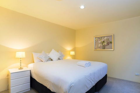 Daydream On The Greens - Whitsundays Accommodation 3