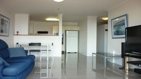 The Apartment Service SUSEX - Whitsundays Accommodation 5