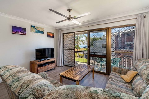 Great Location Close To Waterfront Shops Restaurants & Cafes. - Whitsundays Accommodation 2
